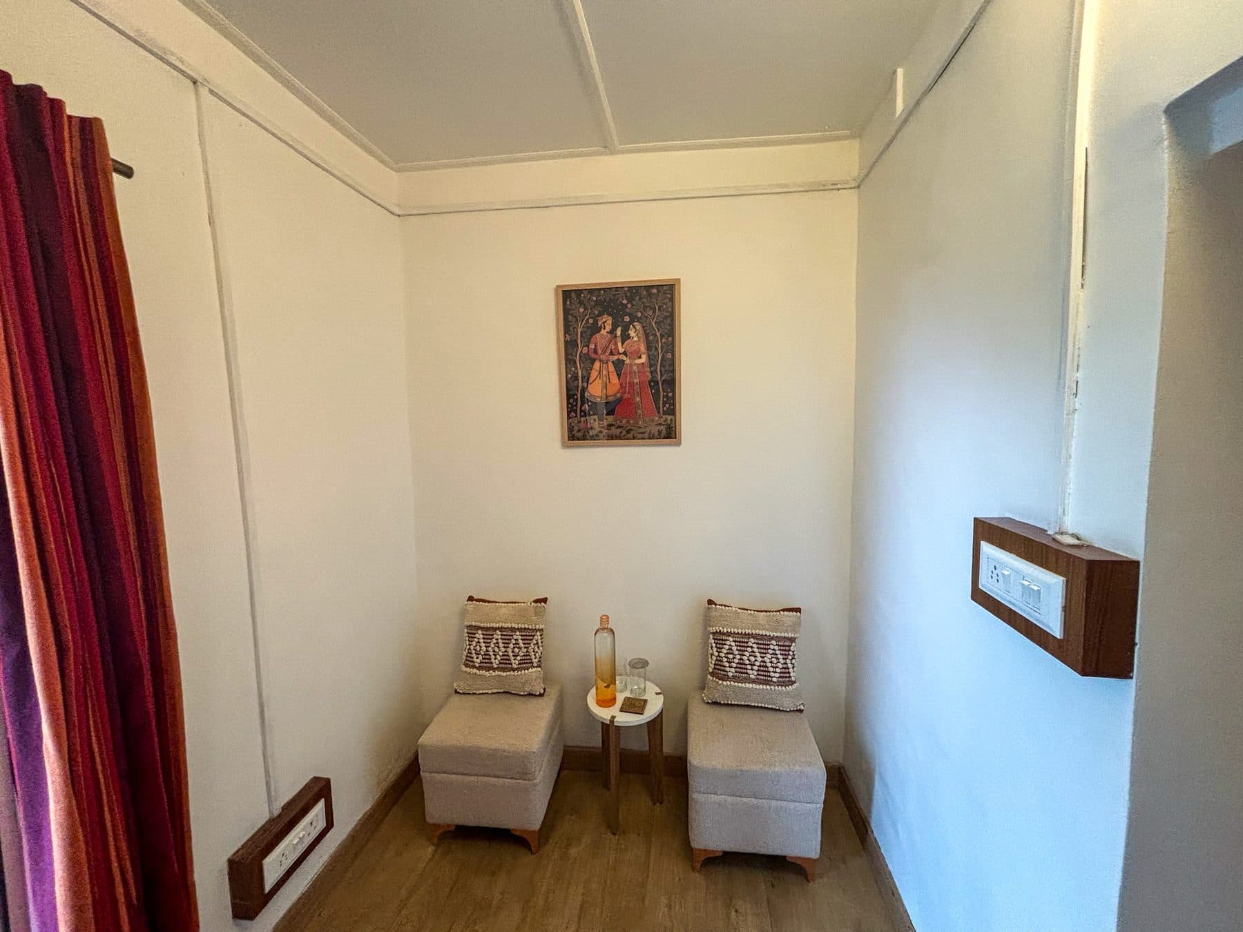 The red room at Shail Shikhar Cottage, Mussoorie